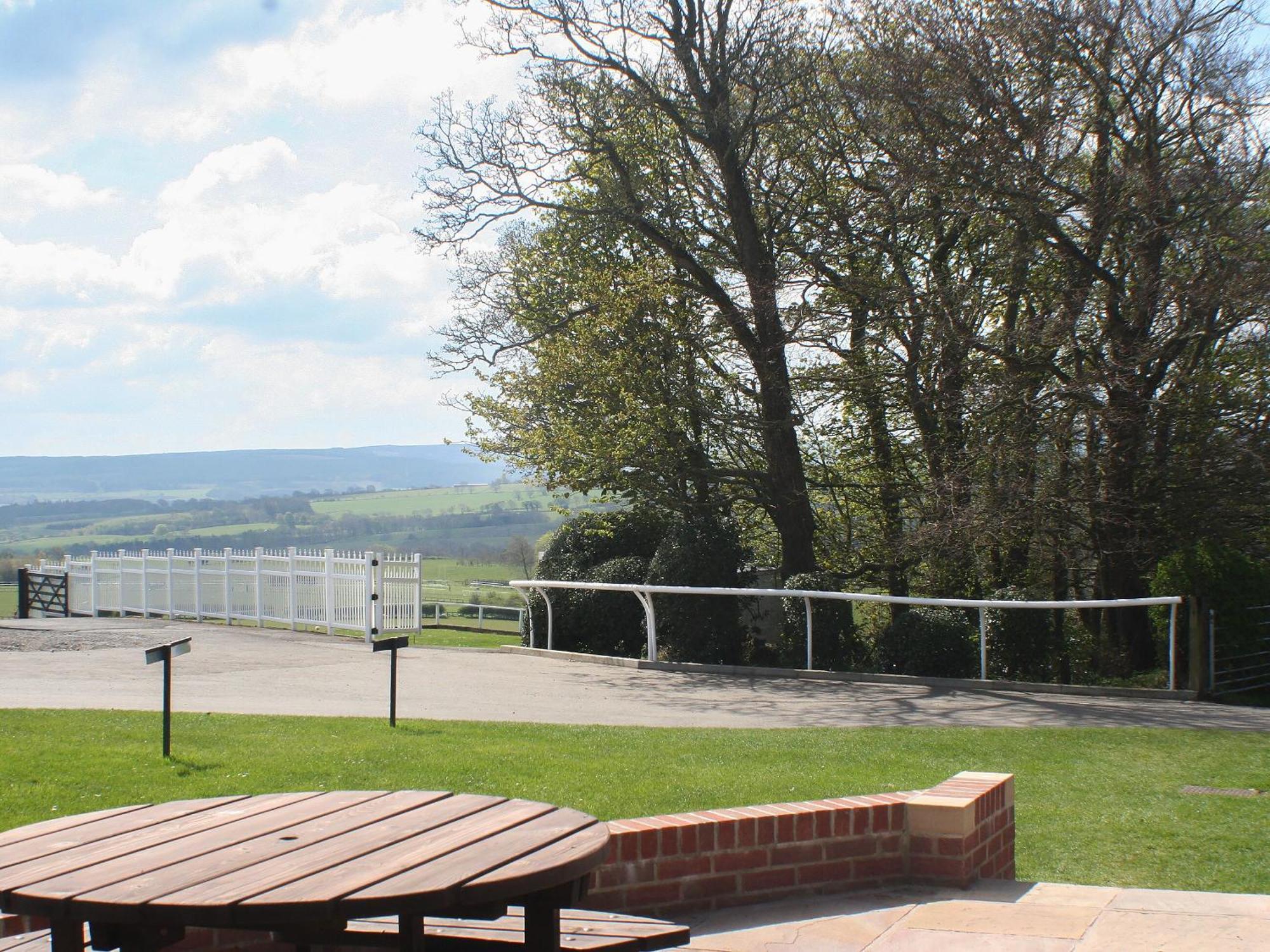 The Racecourse Lodge Хексам Екстериор снимка